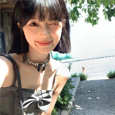 看不见的月亮